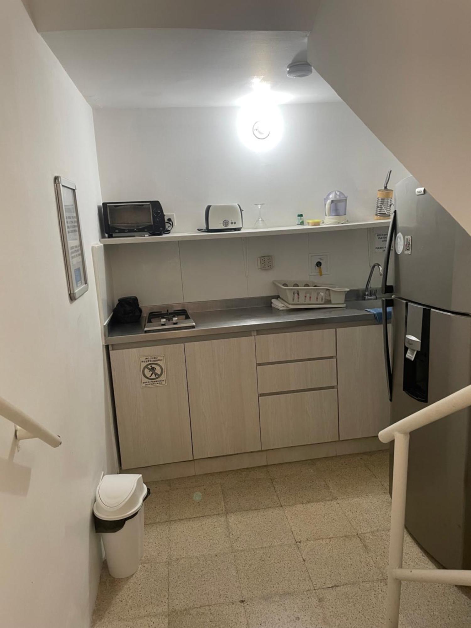 Hostal Lleras Calle 8 Medellín Eksteriør bilde